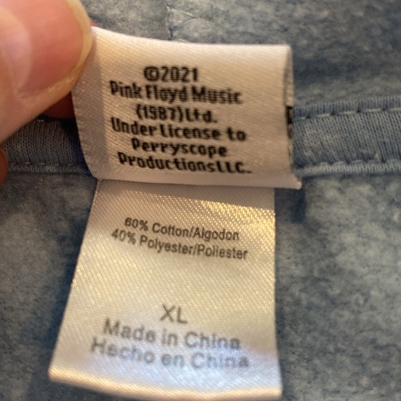 Pink Floyd hoodie. Size XL.  Light blue "The Dark Side of the Moon" - Picture 12 of 12